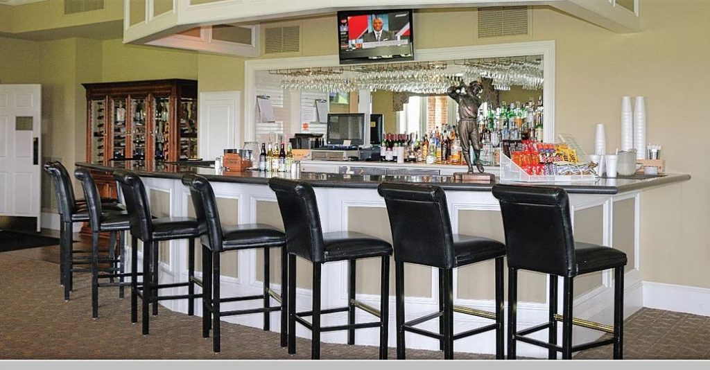 Cross Creek Plantation Restaurant Bar