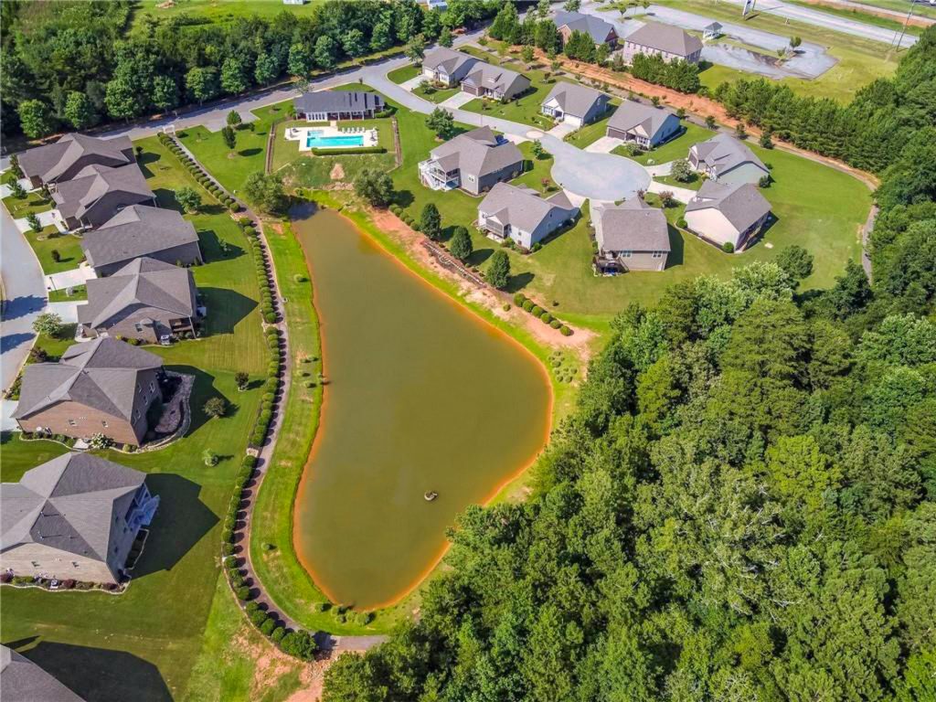 Communities Lake Keowee Real Estate